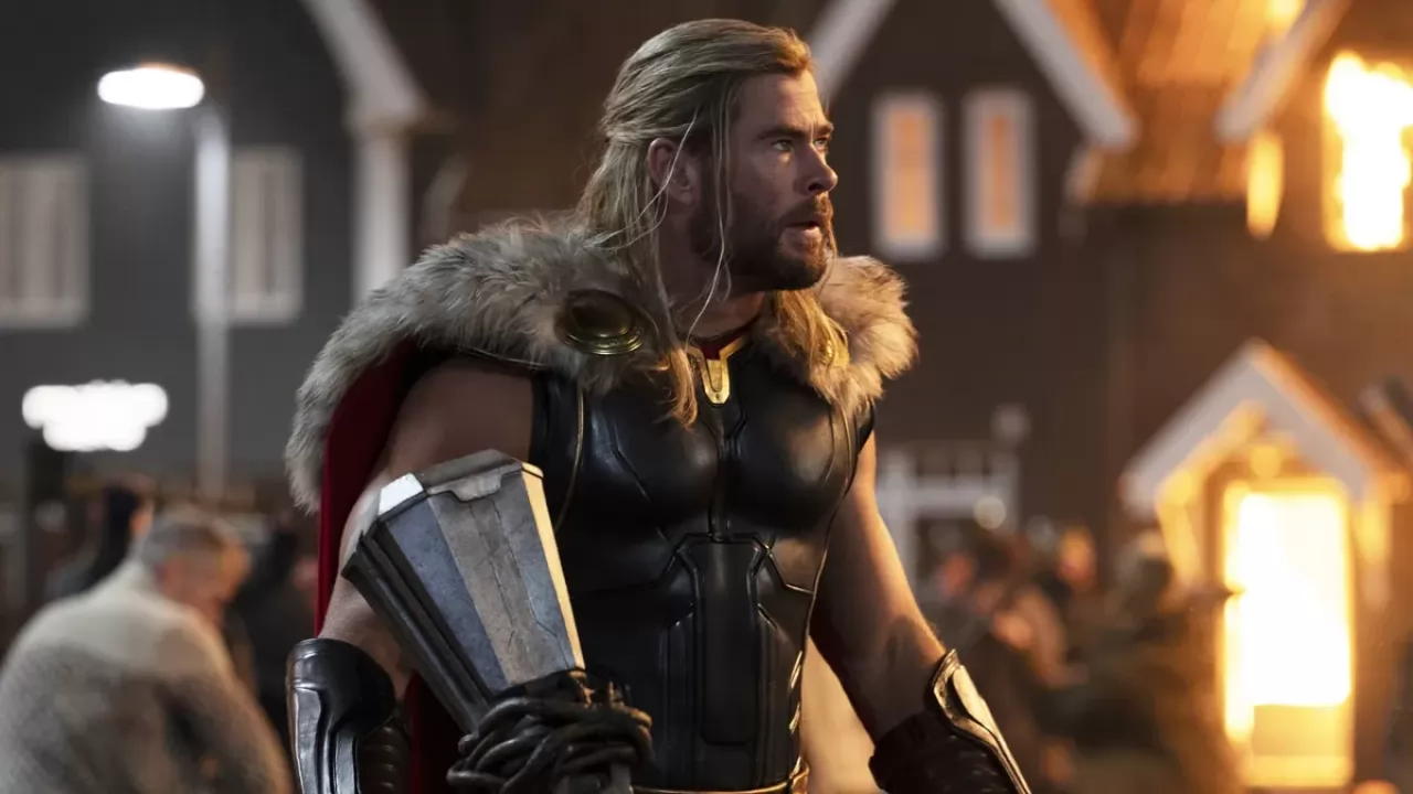 Chris Hemsworth Thor