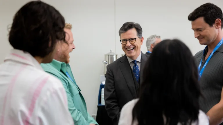 a-new-lord-of-the-rings-movie-is-coming-soon-and-it-will-be-directed-by-a-surprise-name